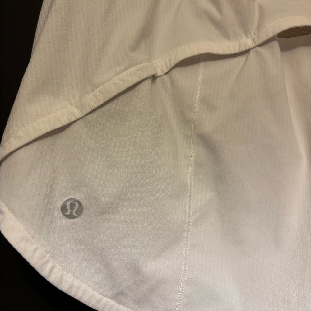 Lululemon White Athletic shorts 8 tall